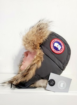 NWT CANADA GOOSE LADIES AVIATOR HAT 66 