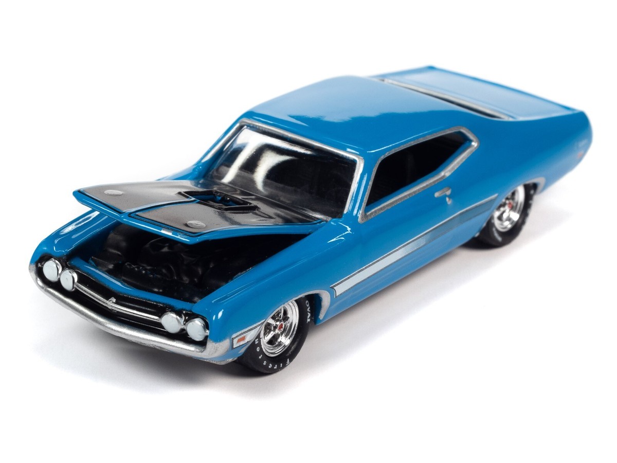 Johnny Lightning New BLUE 1971 Ford Torino Cobra 1/64th