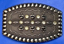 Rhinestone Accented Rounded Corner Western Studded Outline Belt Buckle