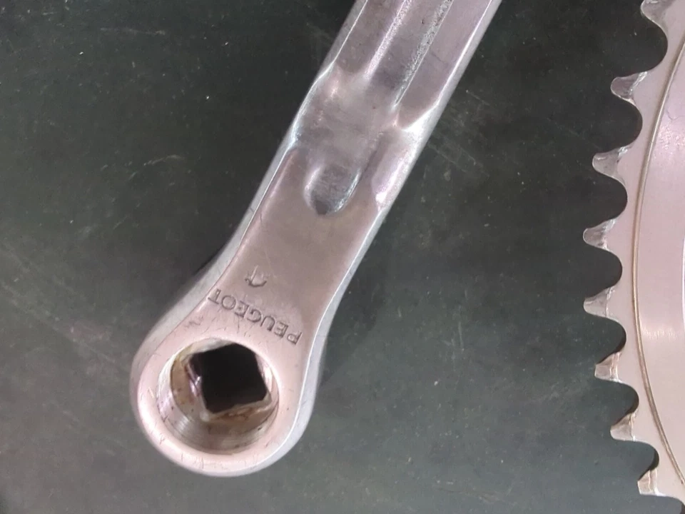 Juego de bielas TRIPLE vintage STRONGLIGHT Mod 99 - 52-42-32 - roscado francés Foto 4 de 4