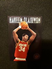 1993 Skybox Premium Center Stage Insert. CS6 Hakeem Olajuwon Houston Rockets
