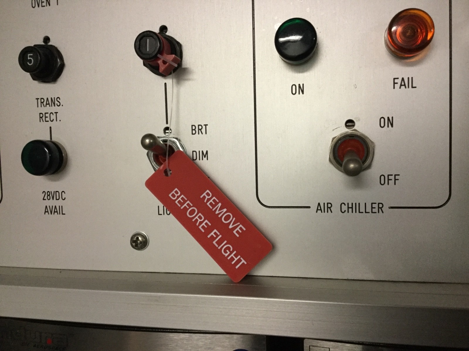 1 pr. AIRCRAFT CIRCUIT BREAKERS (C/B) LOCKOUT RINGS w/ Remove Before