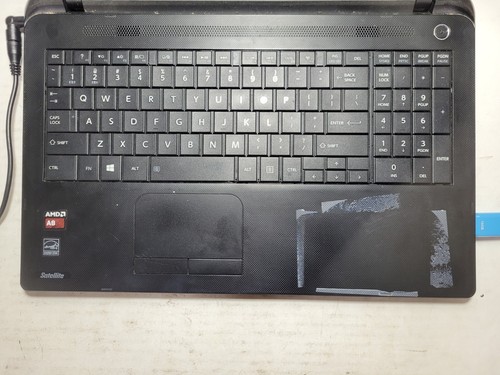 Toshiba Satellite C55D-B5102 w/AMD A8-6410U, 4GB RAM, 1TB HDD for Repair #0125 - Afbeelding 6 van 11