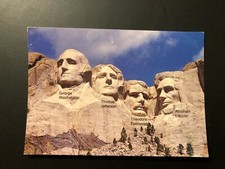 Vintage "MT.RUSHMORE-S.D.."Patriotic Postcard Made in USA