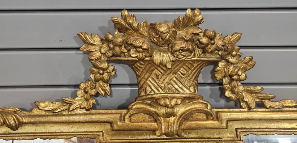 Espejo decorativo grande tallado en oro dorado tallado tallado en gremio tallado Foto 3 de 4