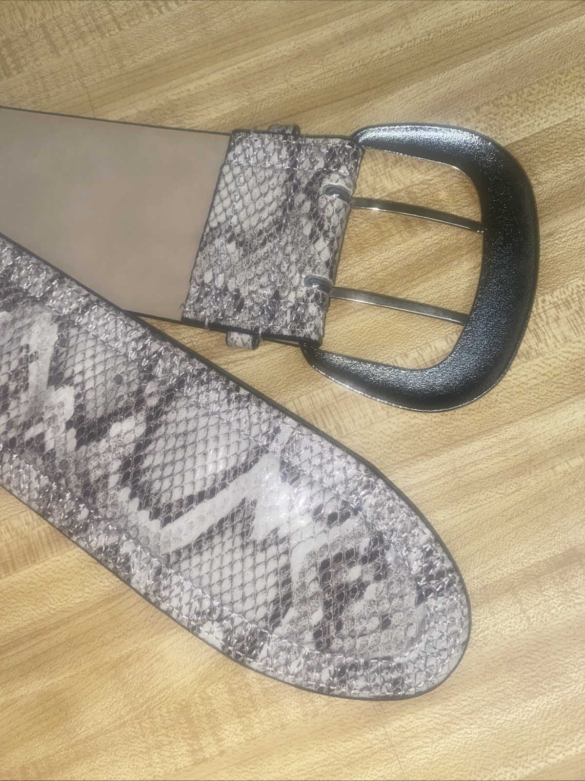 Python Snake Skin Leather Belt Stretch Back 3” Wi… - image 10