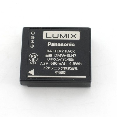 【Panasonic】DMC-GF7 + 12-32mm + 35-100mm Panasonic Lumix DMC-GF7 Camera Kit 12-32mm & 35-100mm Zoom