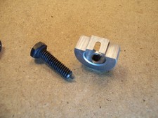 Ho slot car armature pinion gear puller for T-jets