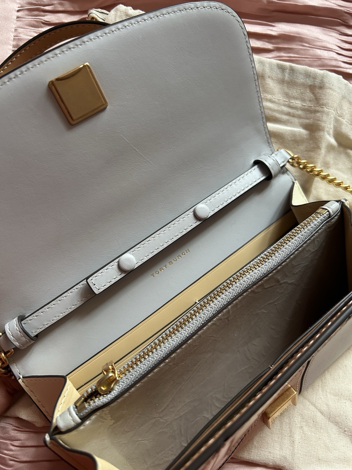 Preowned TORY BURCH ROBINSON PATCHWORK CROSSBODY … - image 4