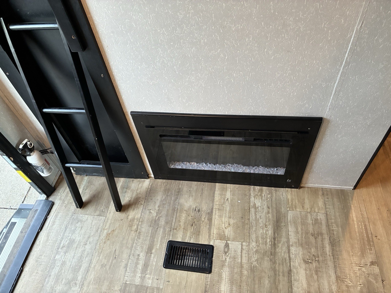 Forest River RV Cherokee 294GEBG Travel Trailer Cherokee Limited   *Winterized