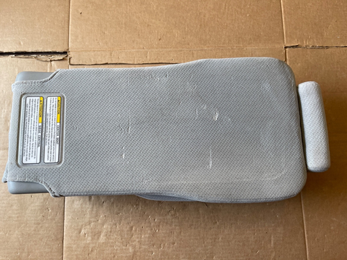 2011-2020 Toyota Sienna Middle Center Jump Seat 2nd Row LIGHT GRAY Leather OEM - Picture 5 of 11