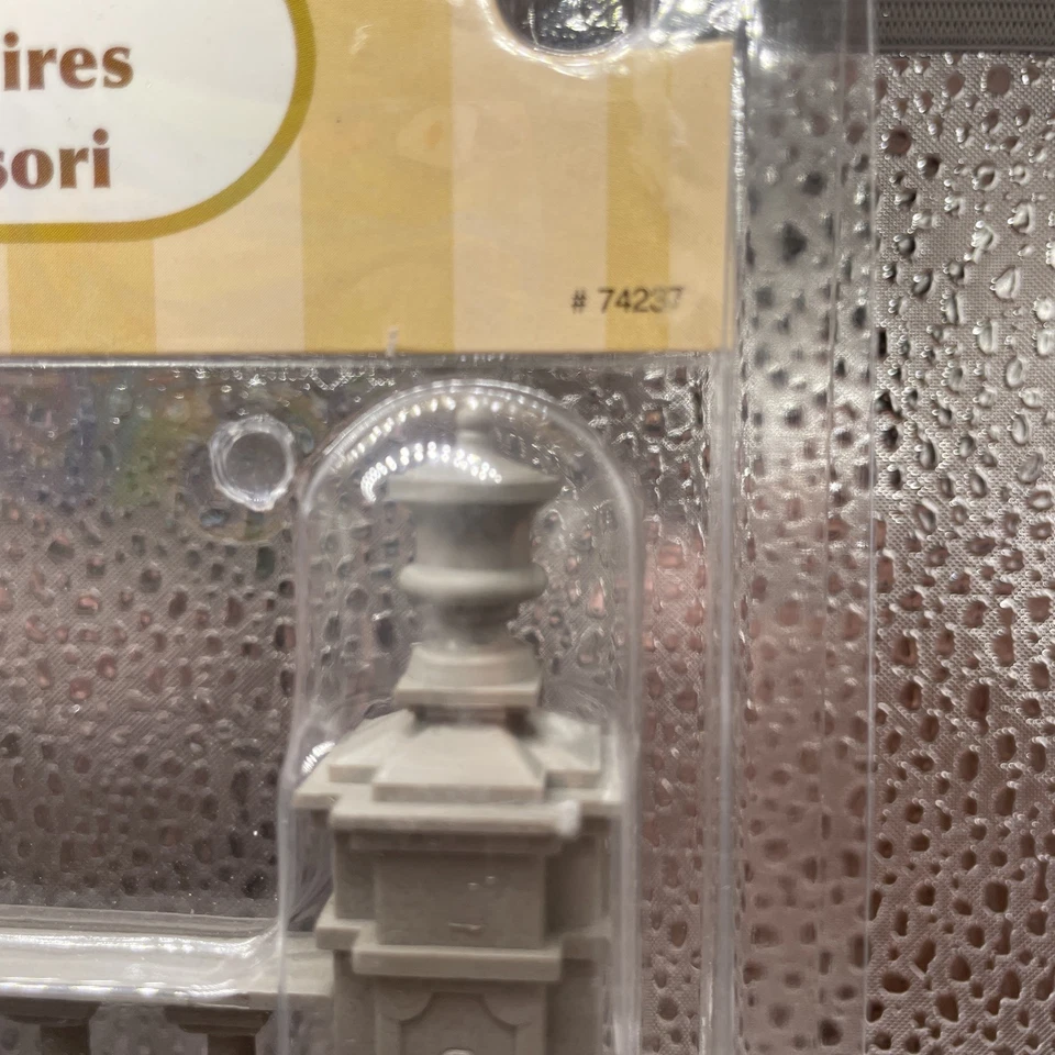 Lemax PLAZA FENCE Set of 4 #74237 Christmas Village Accessory NEW - Image 4 of 4