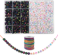 1600 StüCk Buchstabenperlen Zum ArmbäNder 4X7Mm Bunte A-Z Buchstaben Perlen Set