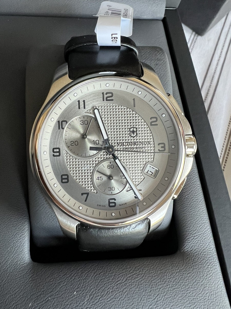 Victorinox Swiss Army Officer's Watch Set. 241553.2 | Grey Dial