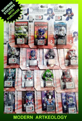 Transformers - Collectible Figurines & 3D Puzzle Piece Collector Card - Series 1