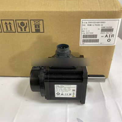 Omron R88M-1L75030C-S2 Servo Motor New In Box Expedited Ship 1PCS