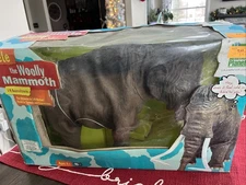 2000 Animal Planet 'Pete The Woolly Mammoth' I/R Animaltronic- Tested Working 