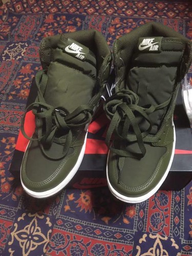 Air Jordan 1 Retro High OG Olive Canvas/Sail For Sale – Hoop Jordan