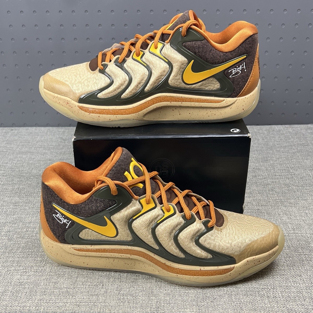 Men's Size 11 - Nike KD 17 NRG x Bink Sesame Basketball