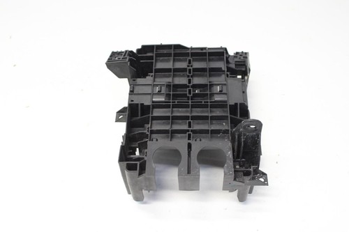 2016-2024 CHEVROLET MALIBU 1.5L ENGINE WIRING HARNESS FUSE BLOCK BRACKET OEM - Bild 5 von 9