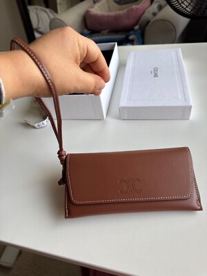 CELINE ブラウンレザーケース Celine Sunglasses Case Wristlet Brown Leather Logo New In Box 2024