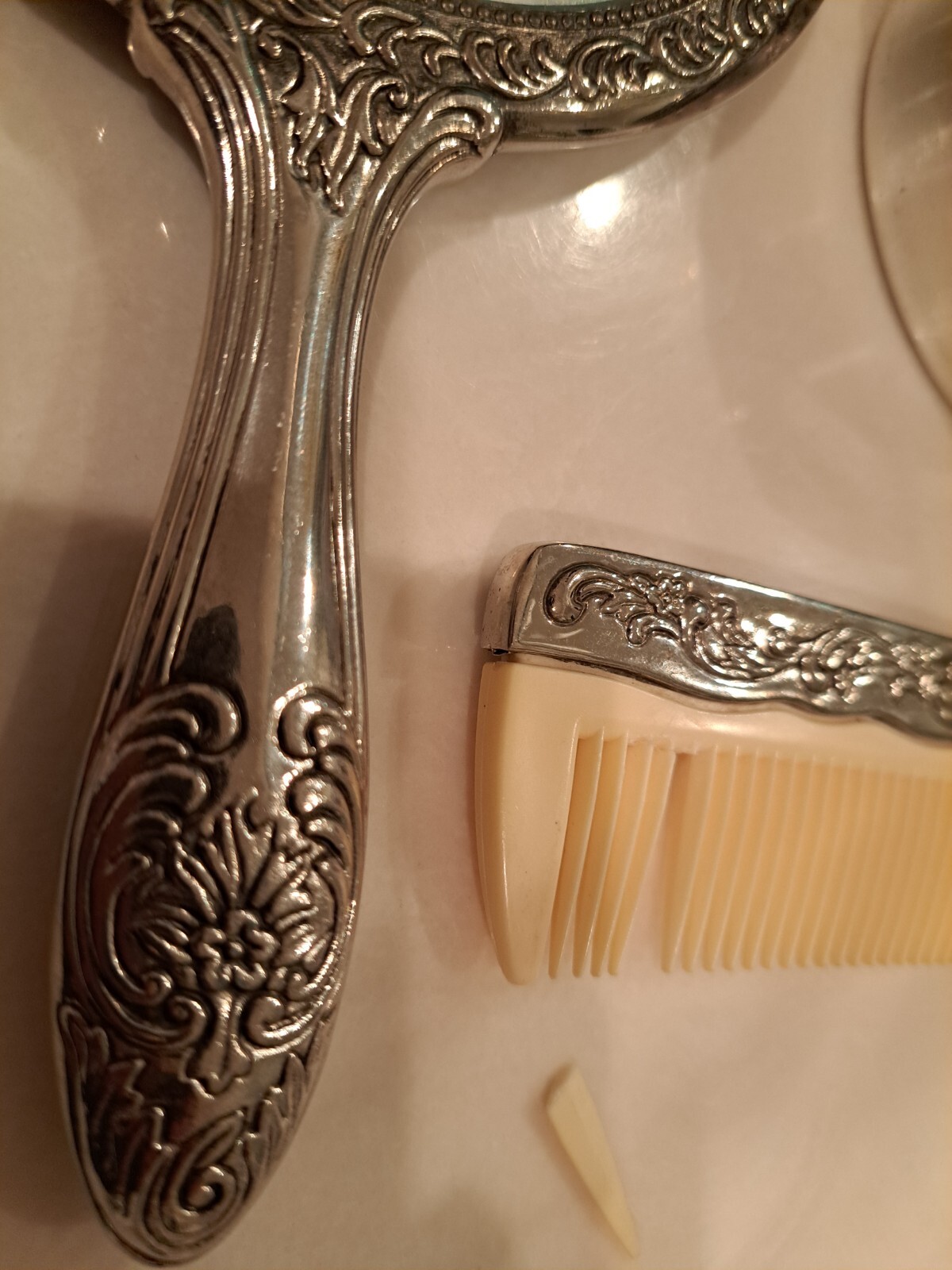 Vintage Silver Plate VANITY SET Art Nouveau Floral Mirror Face powder