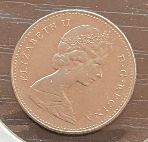 1978 Canadian Ten Cent Coin/Dime - Picture 2 of 2