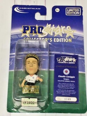 Corinthian Prostars Figure Collector's Edition Ryan Giggs, Dennis