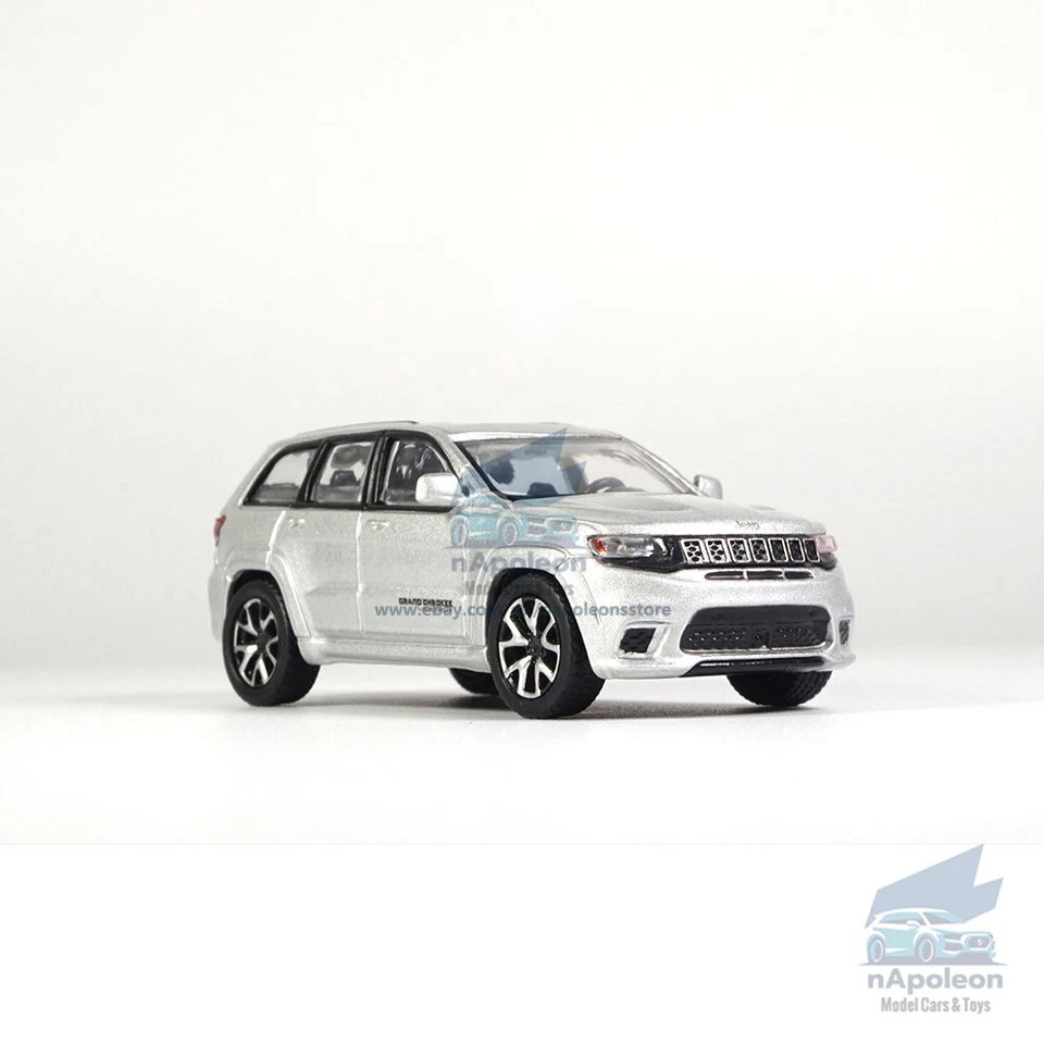 Jeep Grand Cherokee Trackhawk 2019 modelo de coche diecast vehículo regalo plateado 1:64 Foto 4 de 4