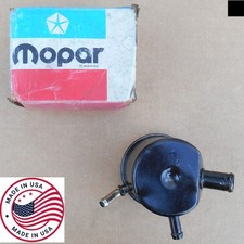 NOS MOPAR 3 tube valve cover breather # 3462096 1970-1971 MADE in USA L-227