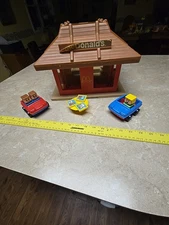 Vintage 1970s Playskool Familiar Places McDonalds Playset w/Cars & Trays 
