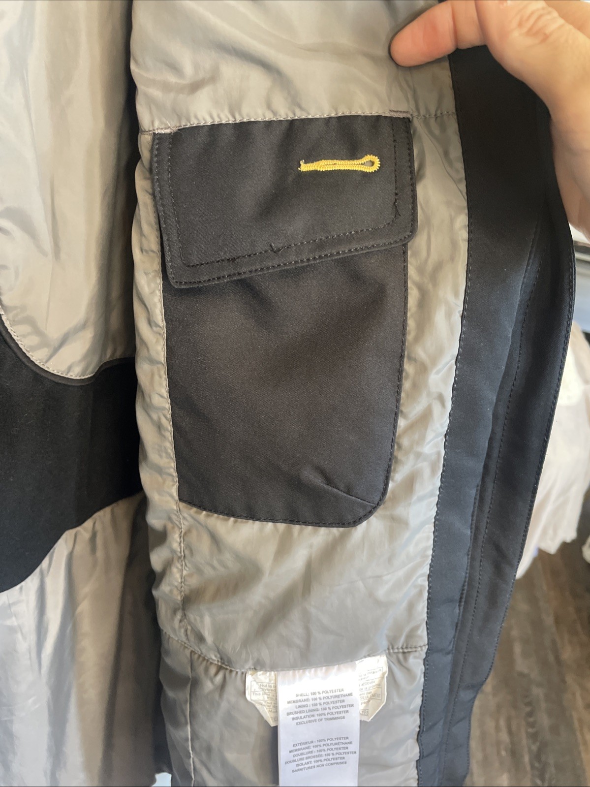 Lolë Women’s Black Hooded Waterproof Parka Jacket Sz XL Lined Outdoor Winter