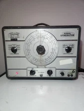 Triplett Model 3432-A Signal Generator