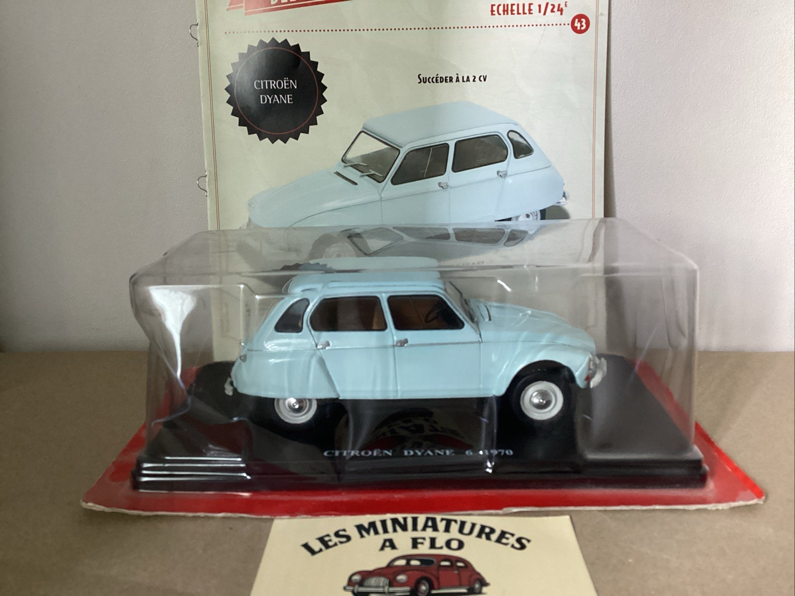 Citroën Dyane 6 1970 miniature 1/24 Hachette pour décoration vintage de salon