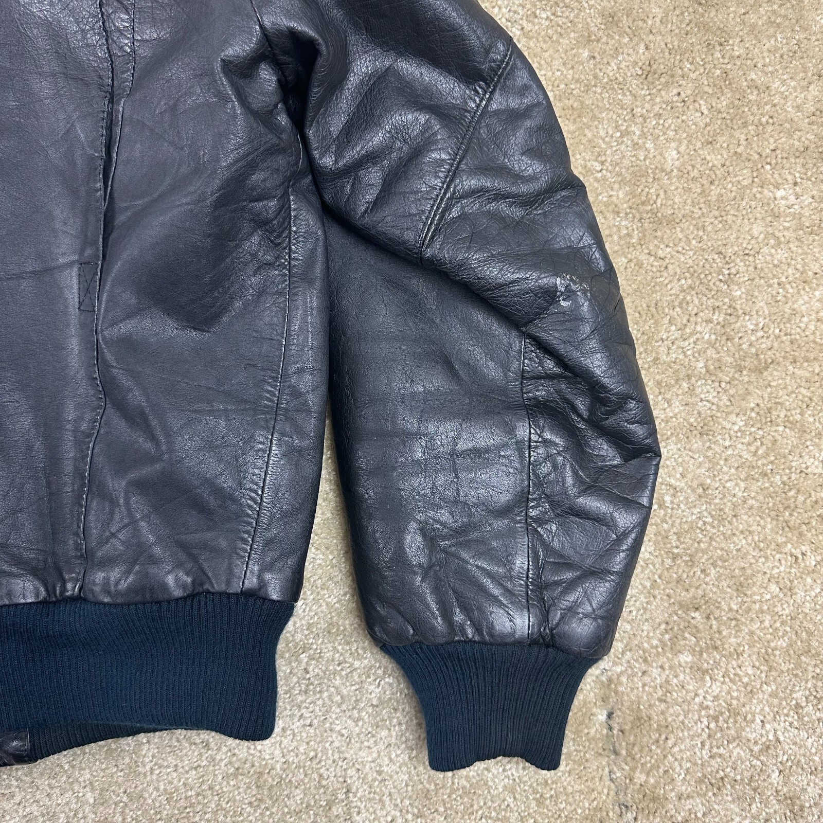 Guy Laroche Paris Mens Bomber Jacket L Leather Zip Up snap Black