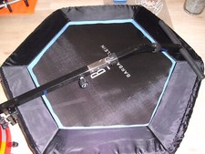 ein Fitness Trampolin bis 130 Kg - von Barbara Klein - Gummi - Füße Klappbar