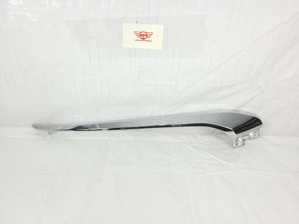 2020 Mitsubishi RVR Front Right Upper Bumper Garnish Trim OEM — 第 2/4 张图片