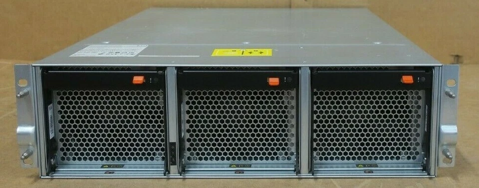 NetApp FAS3250 Filer Array 1x Controller Module 1x Expansion Module 2x 1300W PSU - Image 2 of 3