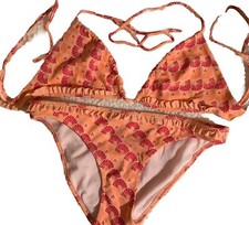 BIKINI TRIÁNGULO VICTORIA'S SECRET TOP DE BAÑO, PARTE INFERIOR CON FALDA COLOR CORAL PEQUEÑO