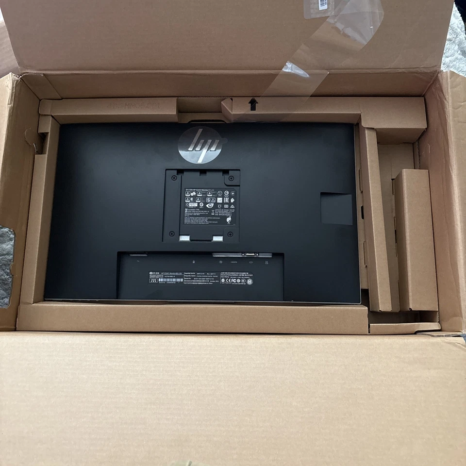 HP E243 Monitor 24" Full HD IPS LED Display HDMI DP USB - Image 2 of 4