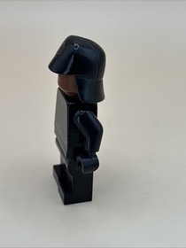 Lego FIRST ORDER Crew Member - Star Wars Minifigure from 75132- sw0694