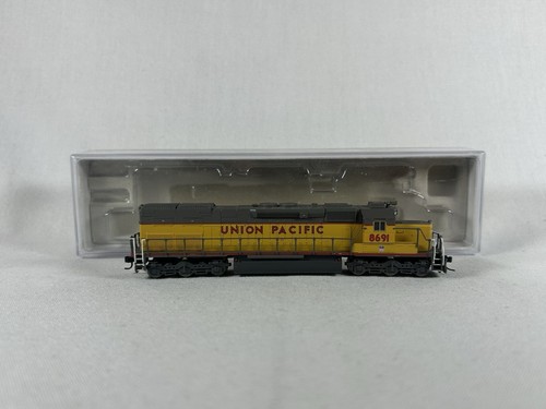 N Intermountain DCC Ready Union Pacific SD40T-2 #8691 Brand New - Picture 5 of 10