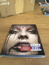Carrie W/ OOP Lenticular Slipcover (Blu-ray, 2013) - Factory Sealed