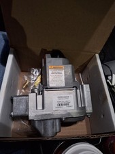 RESIDEO VR8300A4508 Dual Valve Standing Pilot Combination Gas Control UNTESTED