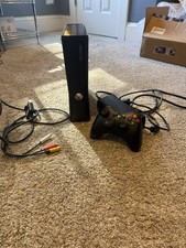 Microsoft Xbox 360 S 250GB Console w/ OEM Controller and cords Tested and Works