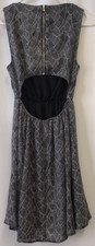 Express Dress Size 2 Black White Sleeveless Cutout Back Elastic Waist Leaf Print