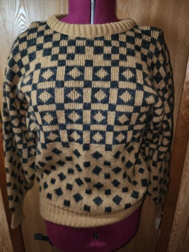 NWT Vintage Hilda Iceland Womens Sweater 100% Wool