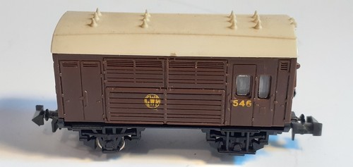 LIMA N GAUGE - GWR HORSE BOX & BRICK WAGON 'LONDON BRICK' - Picture 8 of 11