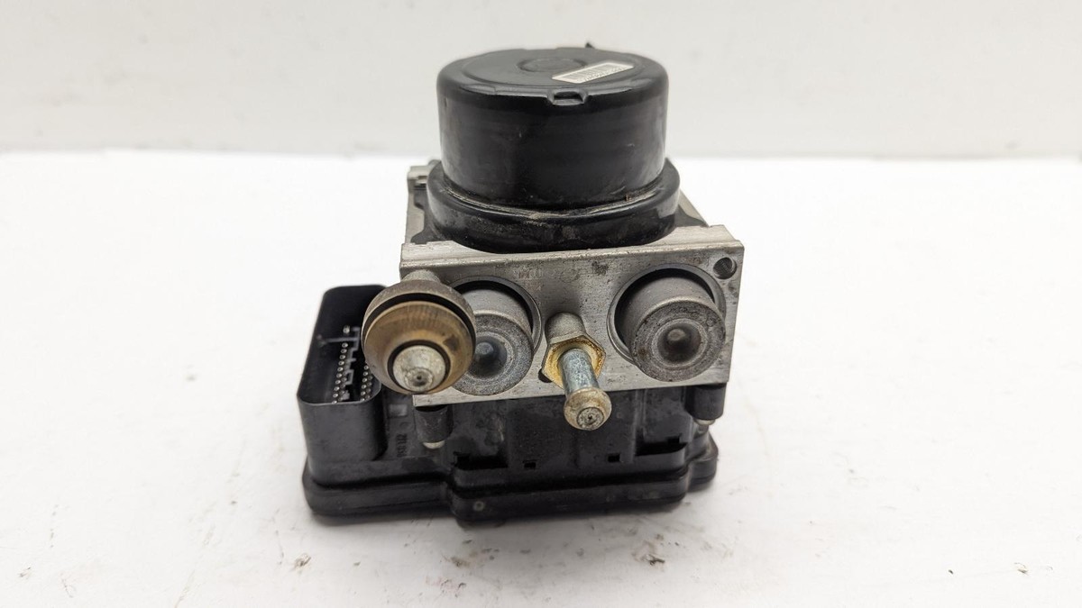 saab96様 確認用 NEW NISSAN BOSCH 47660-EB416 ABS PUMP 47660-EB416 06.2190
