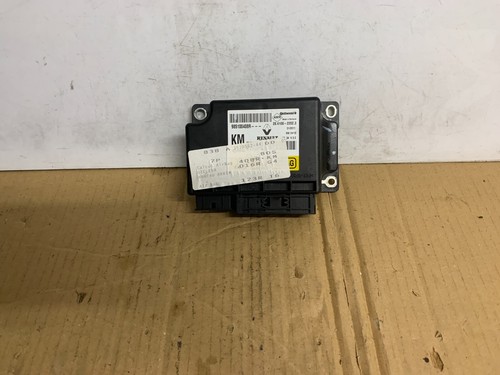 2011 Renault Grand Scenic Airbag Control Module Unit 985100408R (32) - Picture 2 of 12